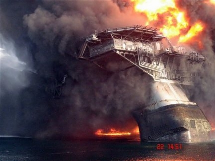 deepwater-horizon-in-flames-042210jpg-36119993efd5e3b1_large